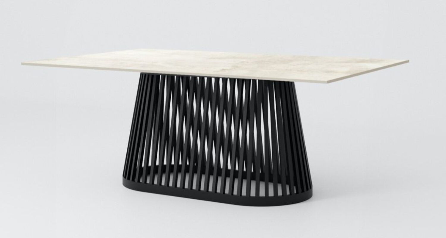 Stol_z_blatem_ze_spieku (2)