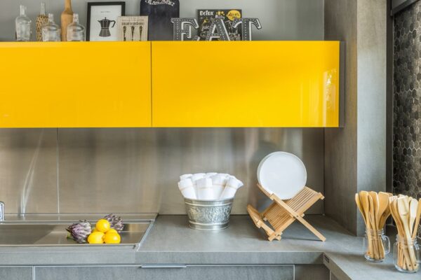 Basalt_grey_Uniwersalny-Szary-Spiek-Kwarcowy-Subtelna-Tekstura-Do-Wielu-Zastosowań-n-sphere-Centrum-Spiekow-Kamienia-Neolith-04