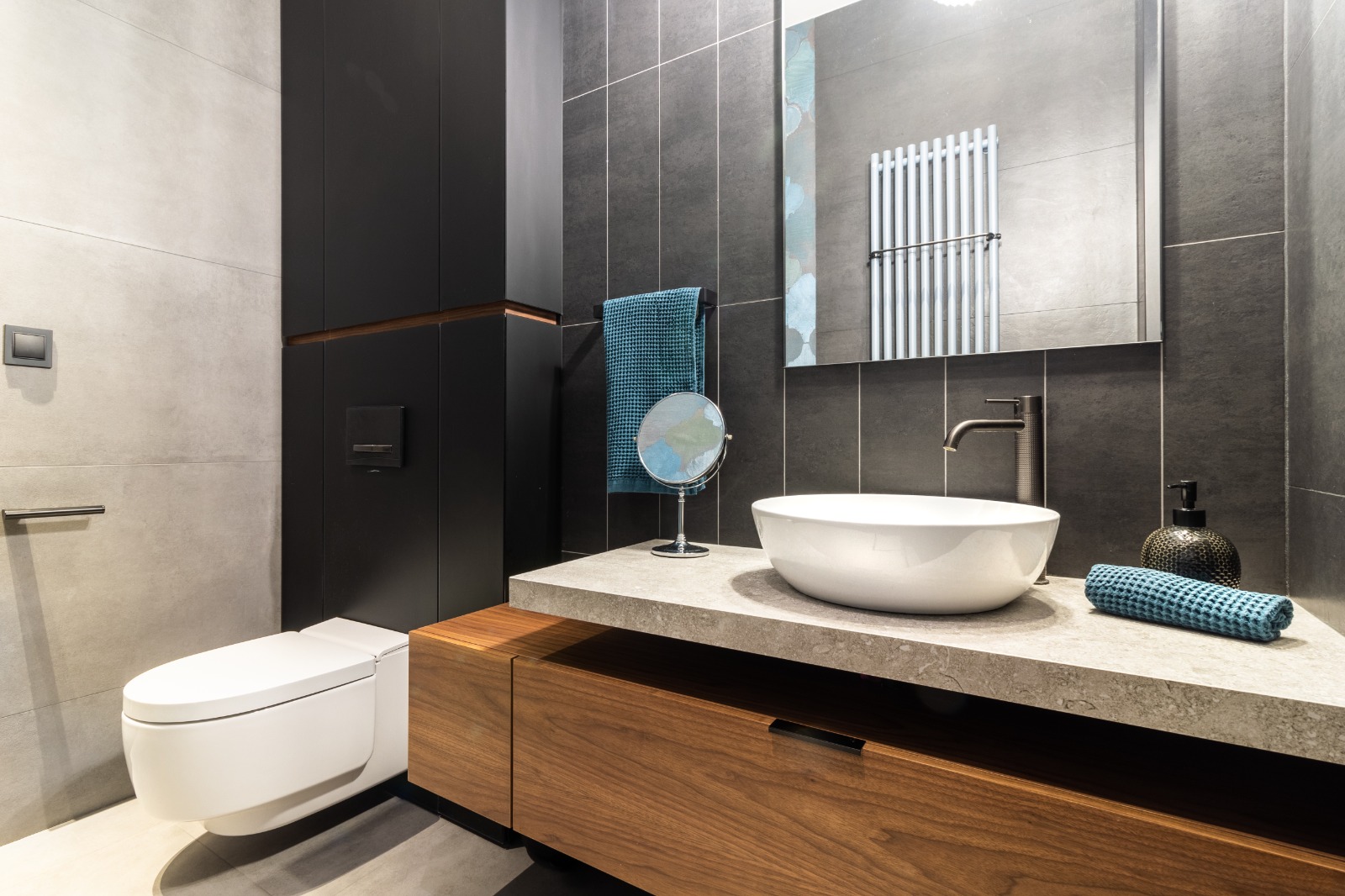 Lazienka-Toaleta-Spieki-Kwarcowe-Blat-Lazienkowy-Ze-Spiekow-01