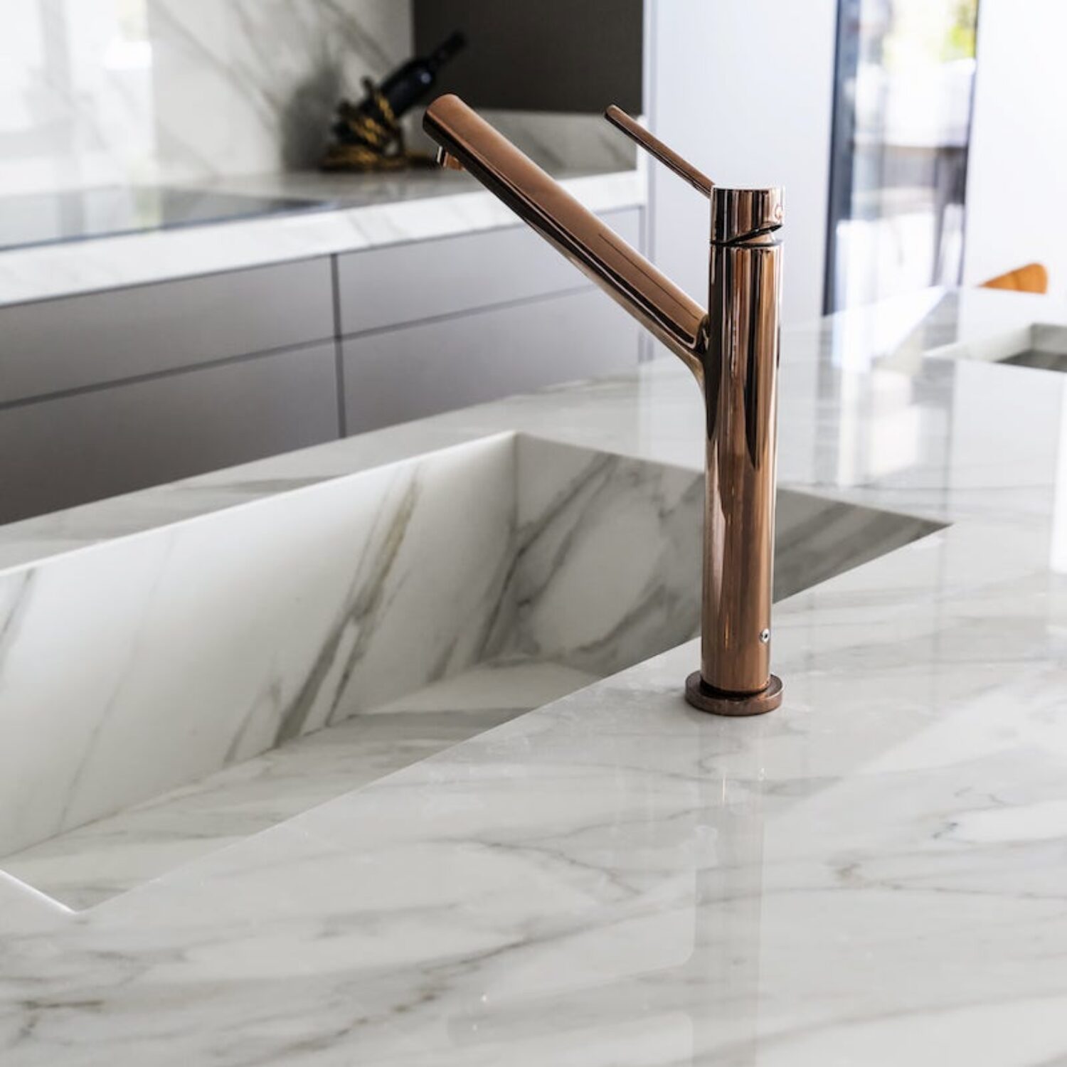 calacatta_goldsink-min