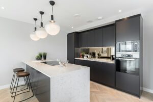 bialy_konglomerat_o_delikatnych_szarych_zylach_Silestone_n-sphere_Centrum_Spiekow-01-min bialy_konglomerat_o_delikatnych_szarych_zylach_Silestone_n-sphere_Centrum_Spiekow-01-min