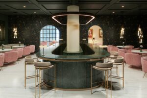 konglomerat_zielony_konglomerat_z_delikatna_zyla_naturalna_Silestone_n-sphere_Centrum_Spiekow-06-min