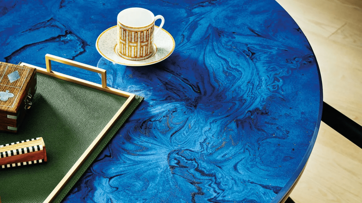 Spiek-kwarcowy-Laminam-blu-polished-intensywny-granat-z-cieniowaniem-n-sphere-centrum-Spiekow-i-Kamienia-4-kopia-min