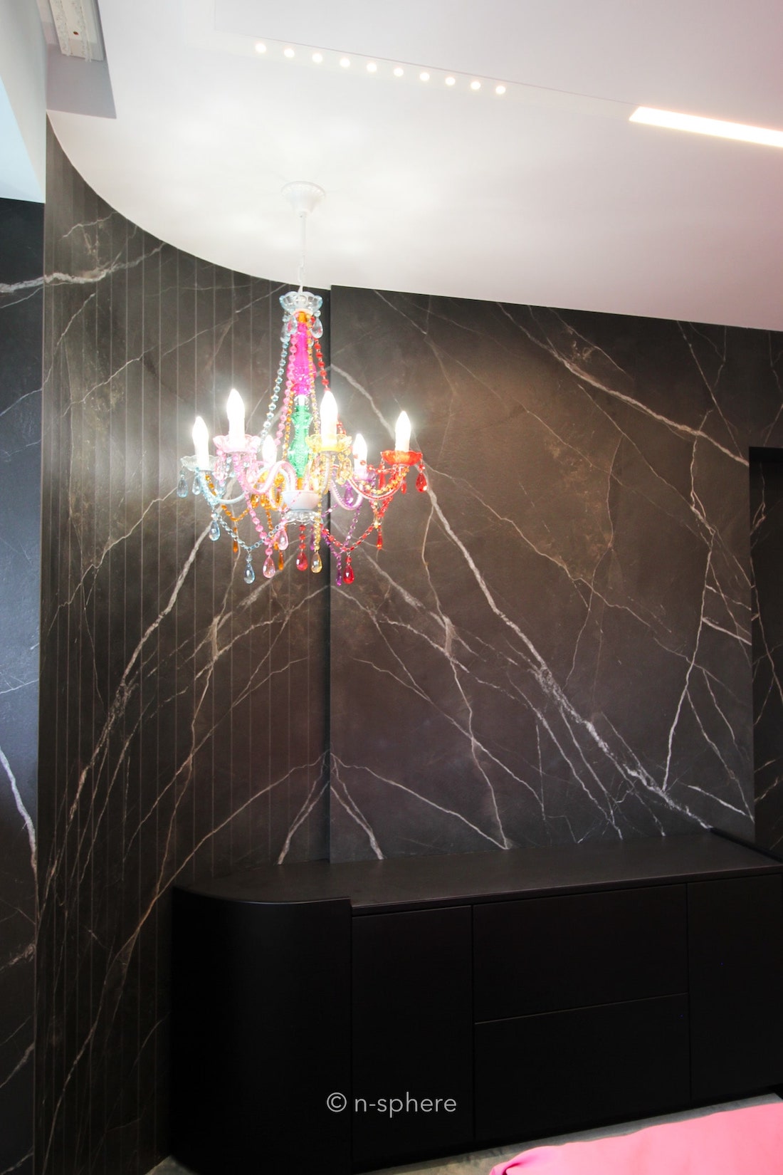 Sypialnia-Realizacja-Projektu-Wnetrza-n-sphere-Showroom-Wnetrz-Centrum-Spiekow-i-Kamienia-04-min